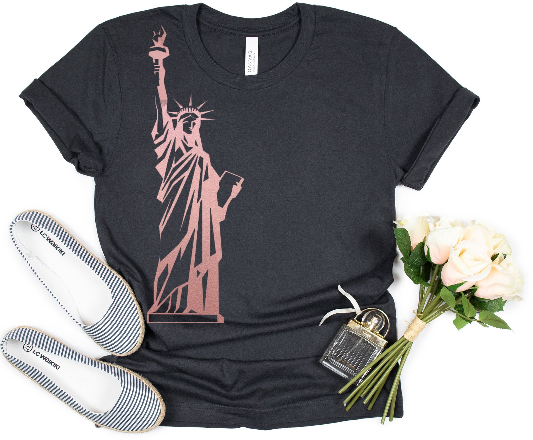 Liberty T-shirt,Statue of Liberty T-shirt,CHRISTMAS GIFT,USA Woman Tee,Youth Shirt,Trend Shirt,Gift for Christmas,Cool gift,Best Quality